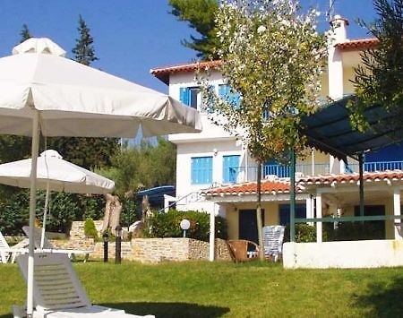 Acrotel Athena Villas Никити Екстериор снимка