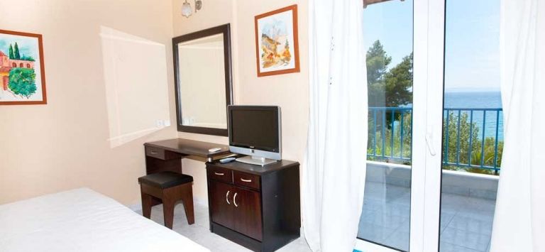 Acrotel Athena Villas Никити Екстериор снимка